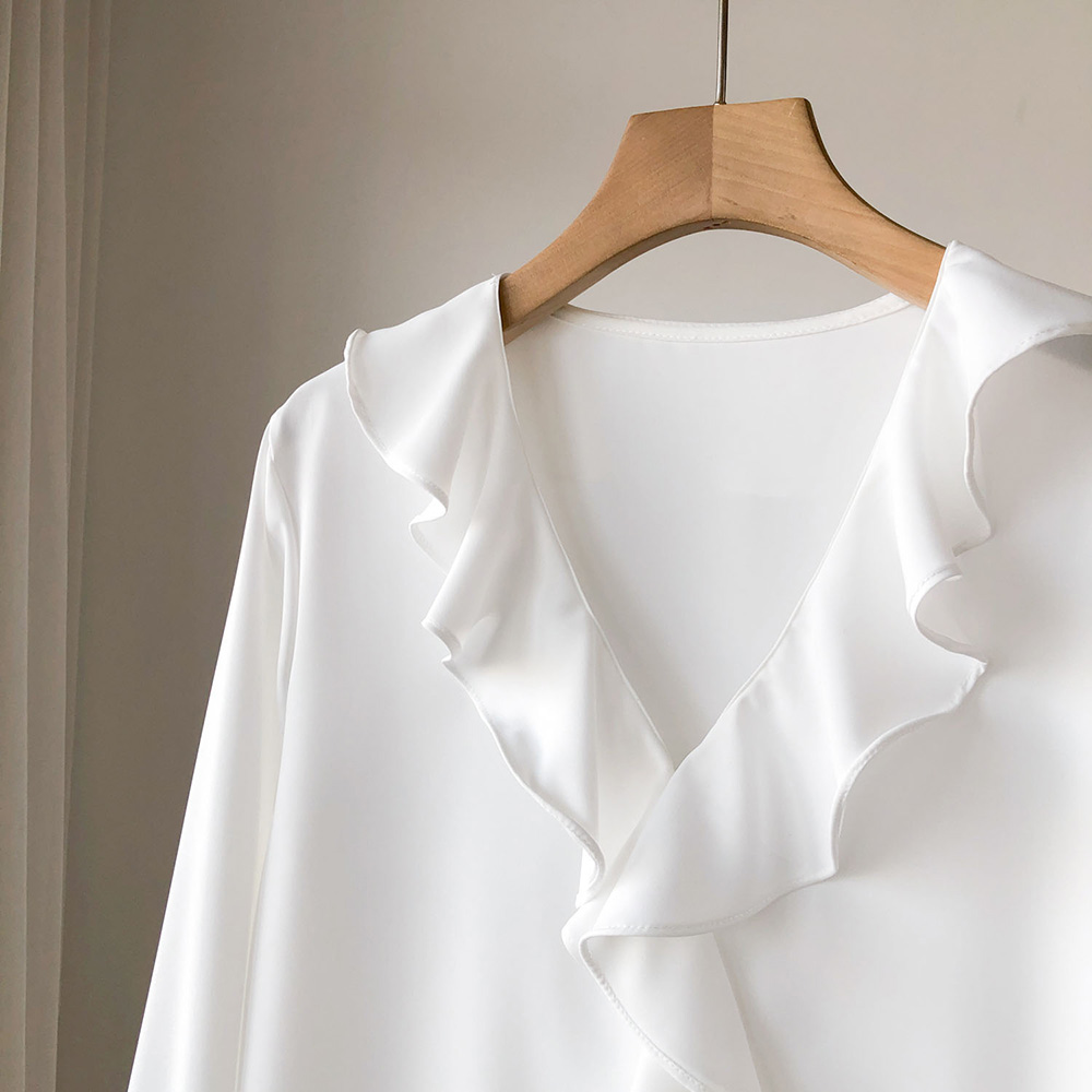 素雅大荷葉領長袖襯衫