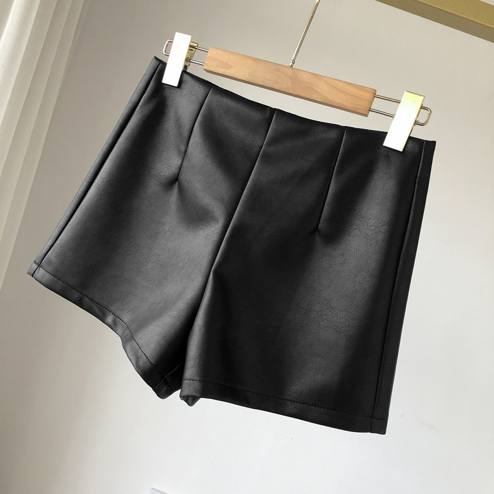 個性帥氣後拉鍊皮革短褲
