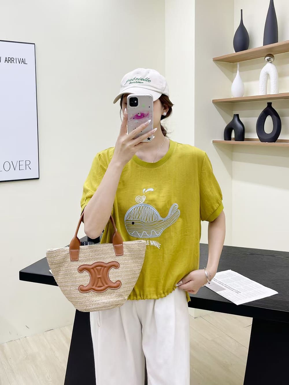 小鯨魚圖案棉麻上衣