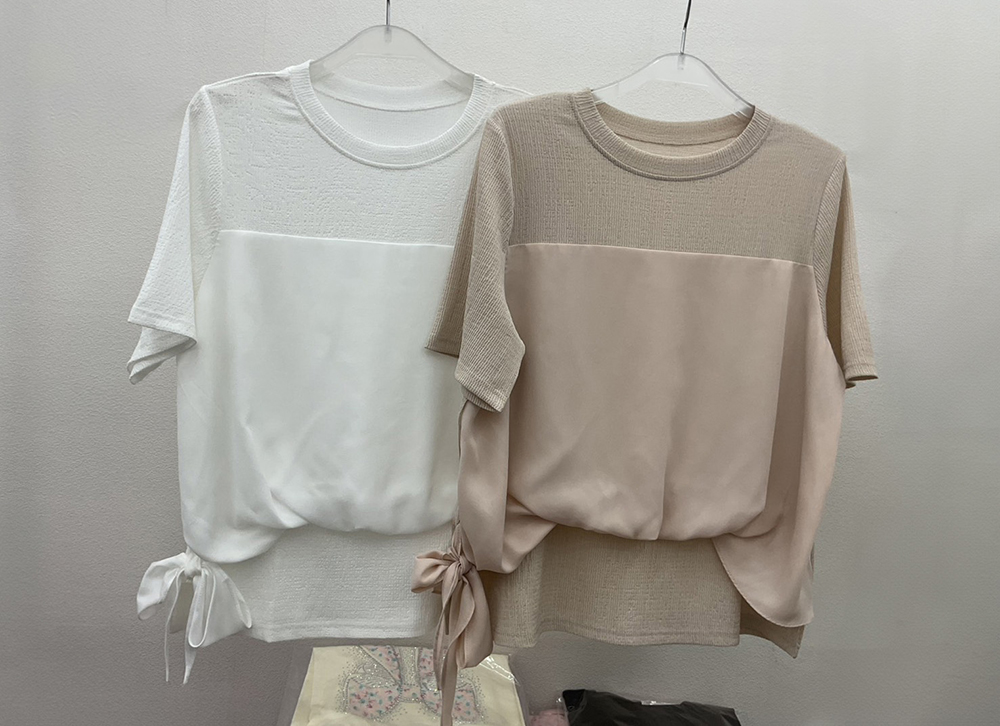 泡泡布拼接側綁帶上衣