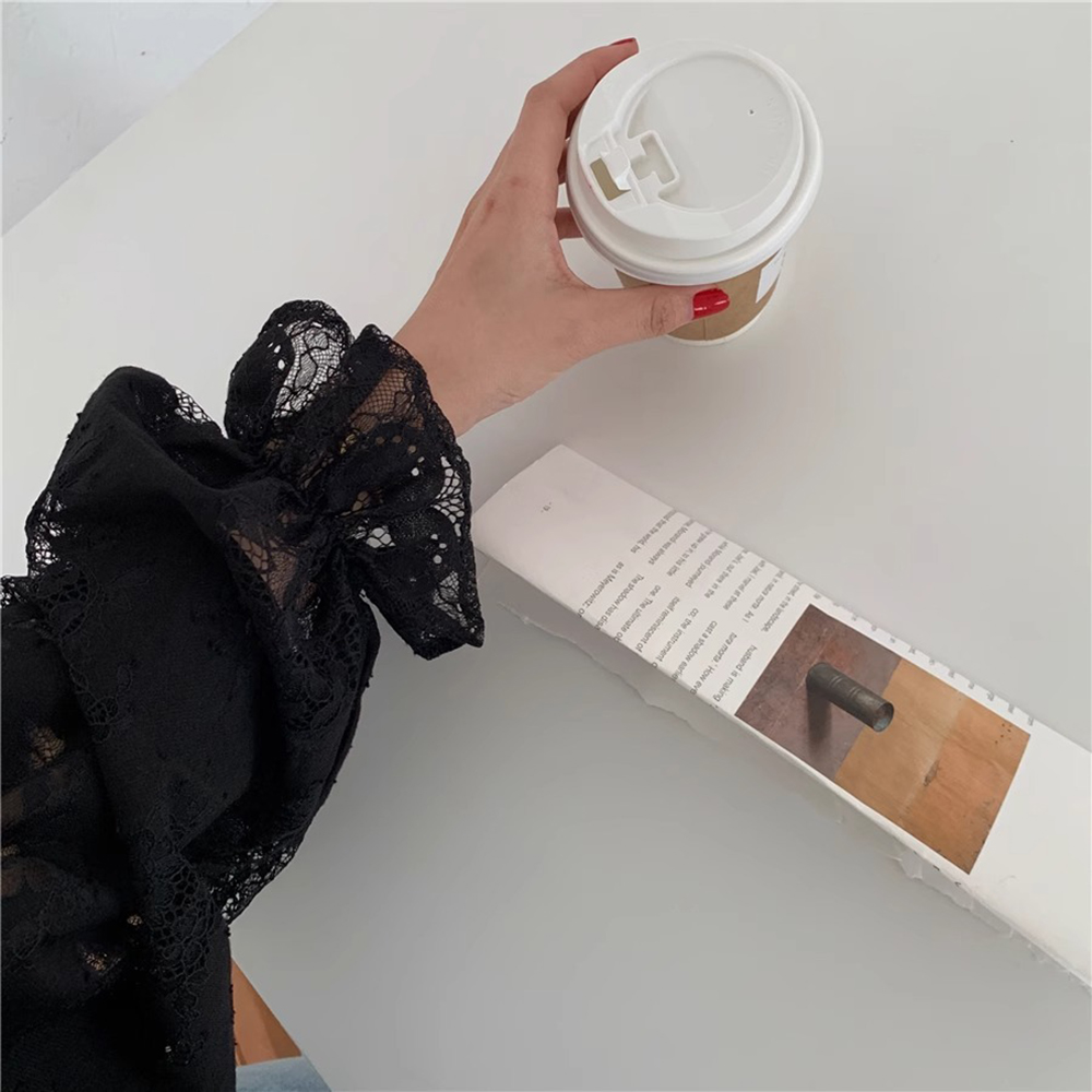 蕾絲拼接透膚綁帶襯衫