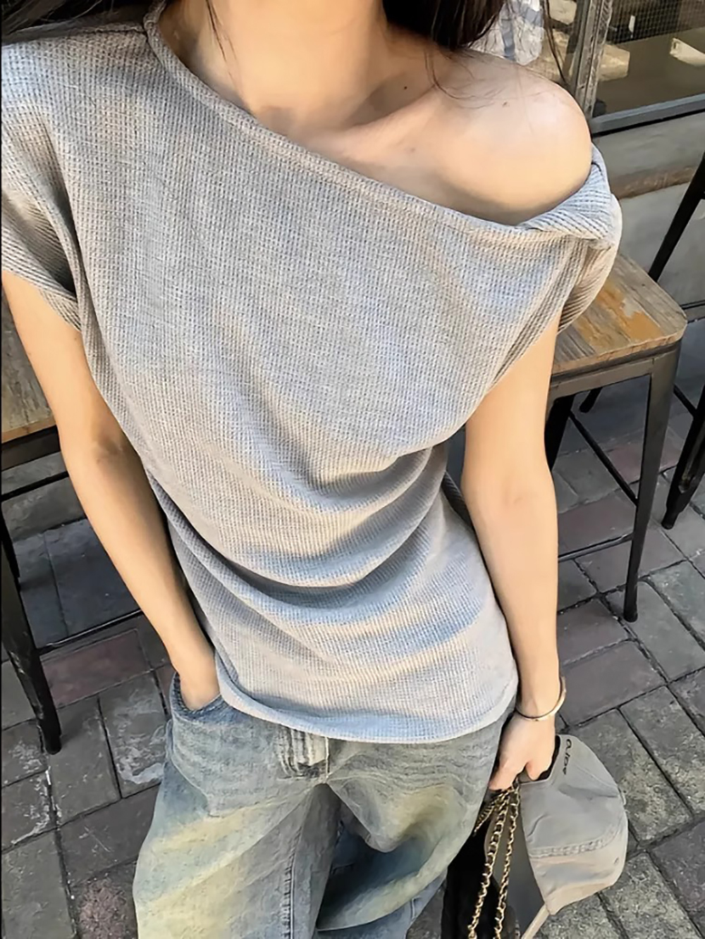 不規則斜肩修身上衣