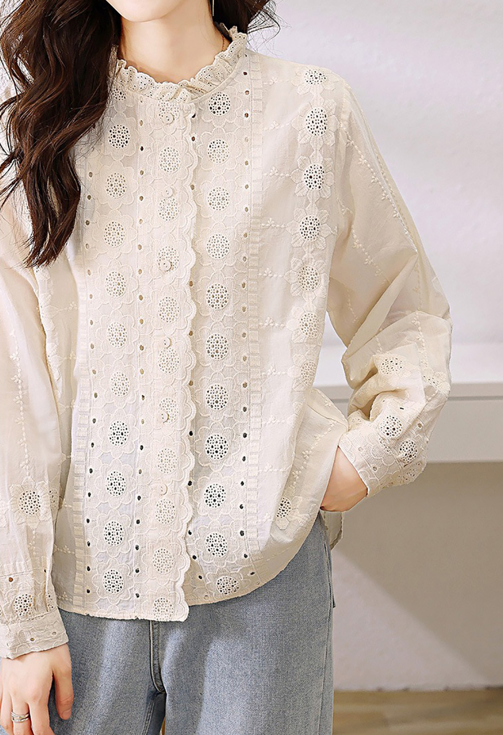鏤空刺繡花邊領襯衫