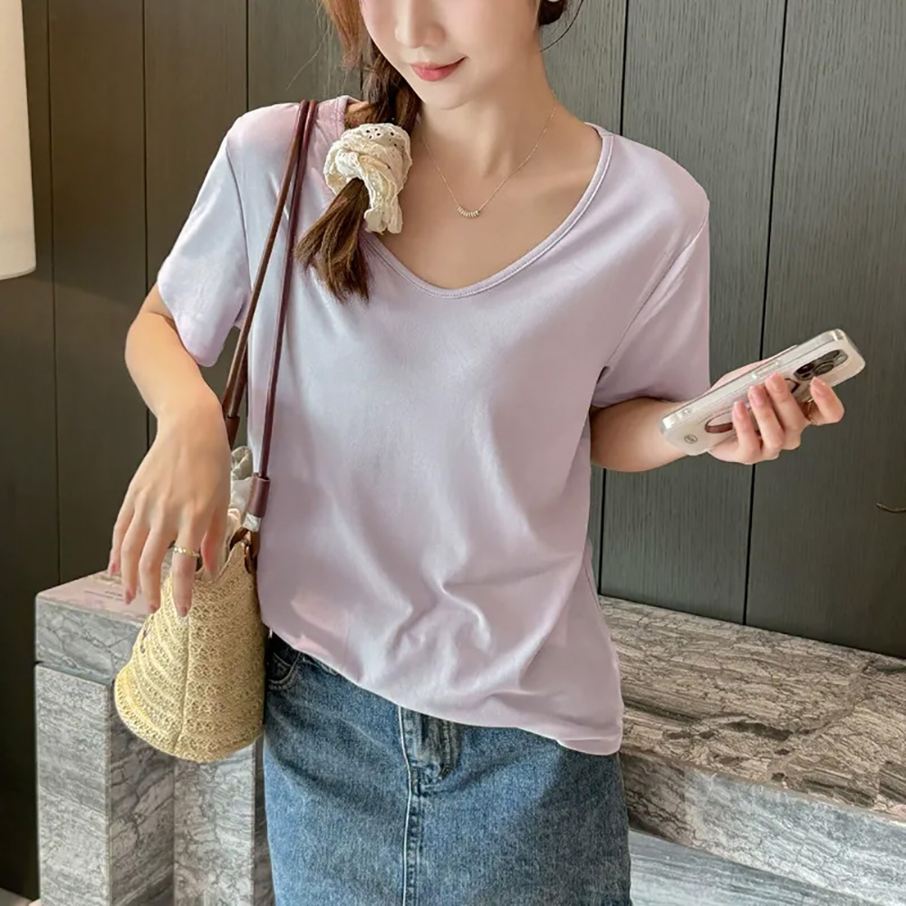 純色寬鬆V領短袖上衣