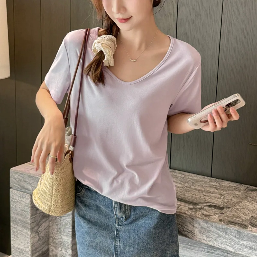 純色寬鬆V領短袖上衣