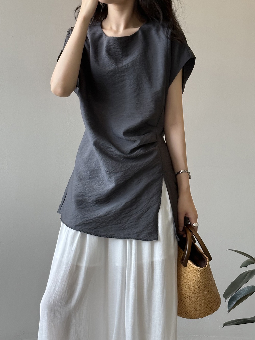 設計感後綁帶開衩上衣