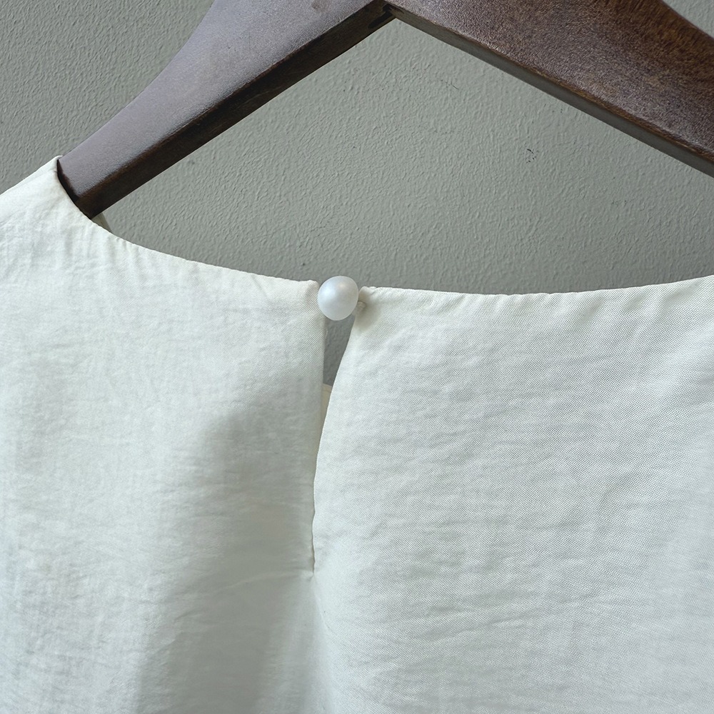 設計感後綁帶開衩上衣