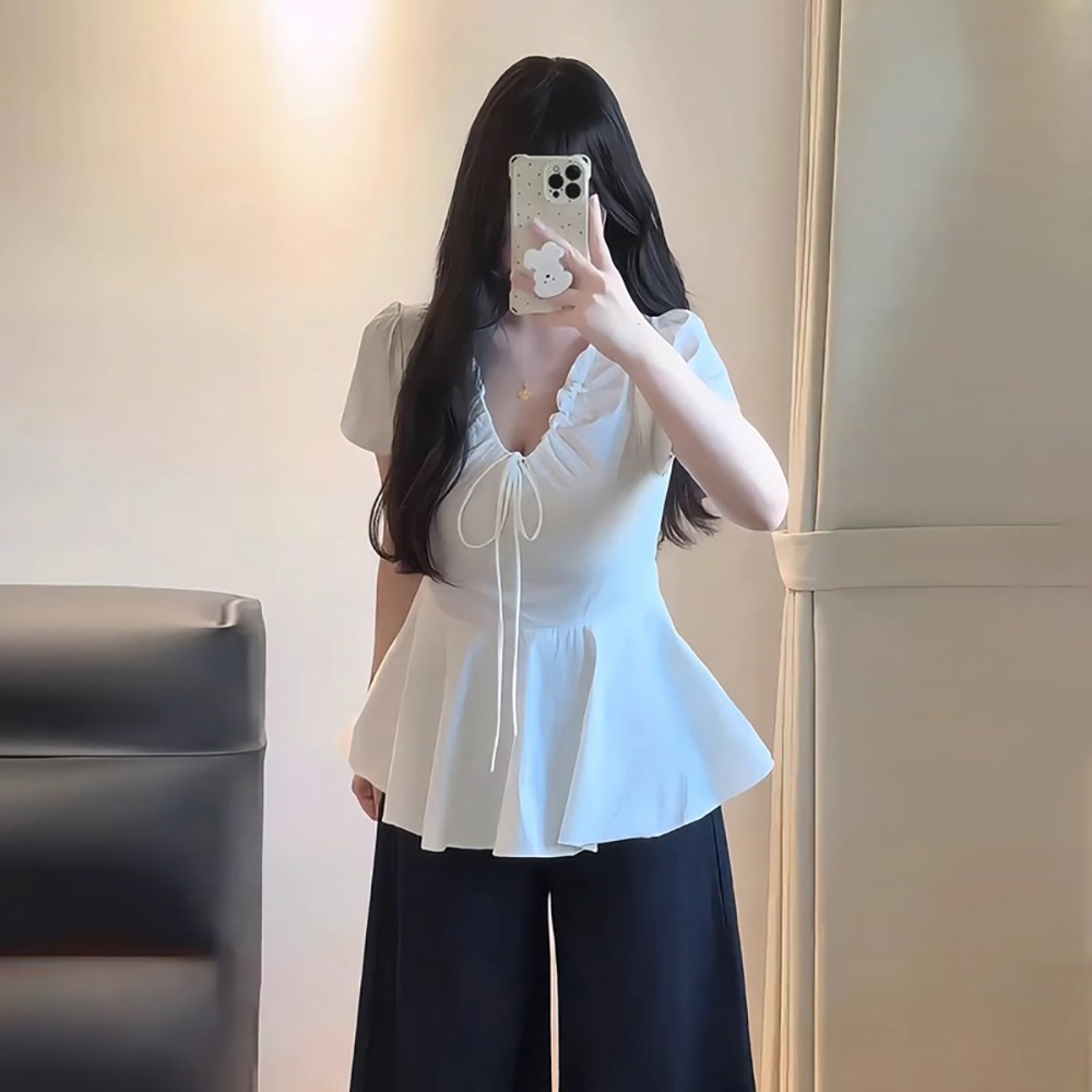 甜美抽繩V領綁帶上衣