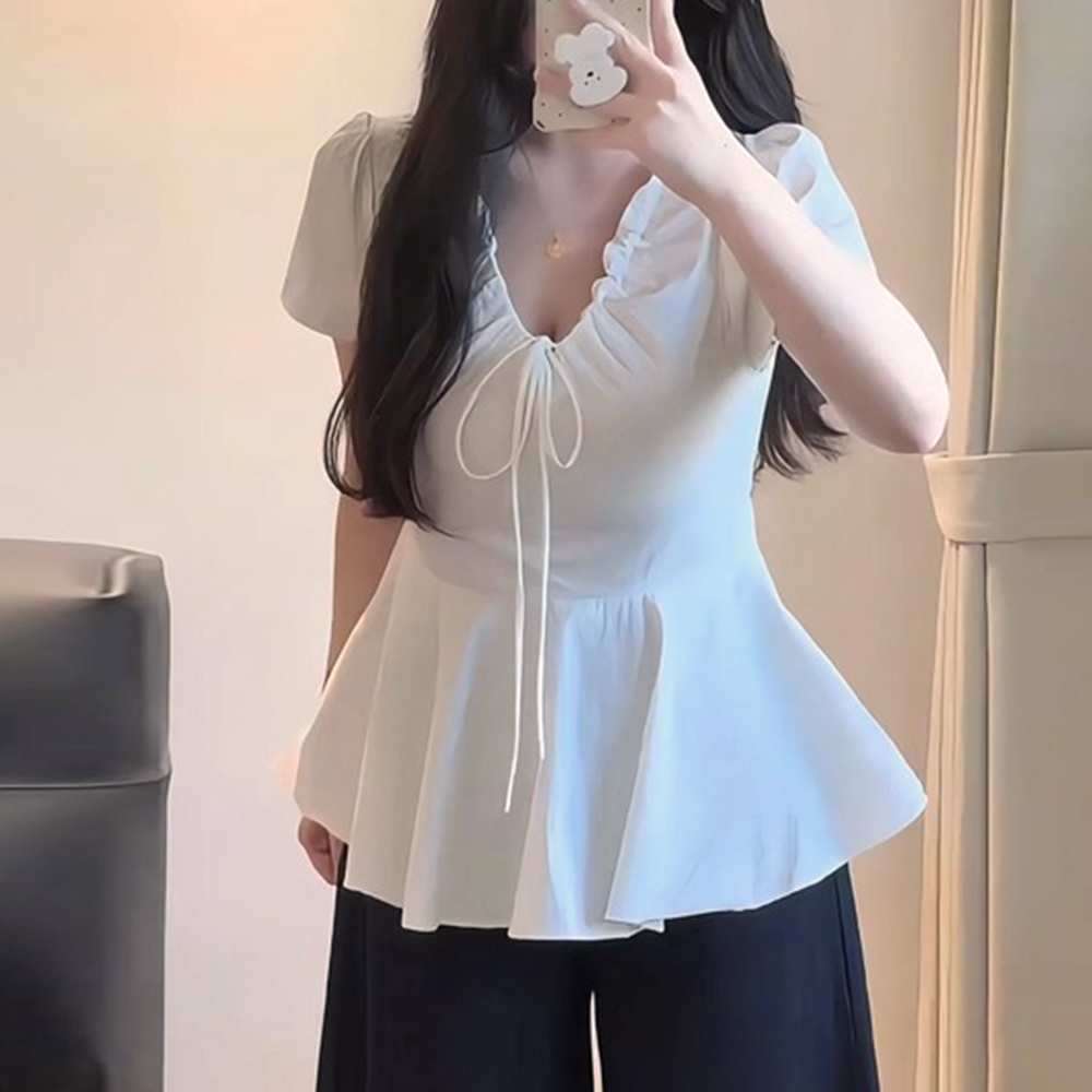 甜美抽繩V領綁帶上衣