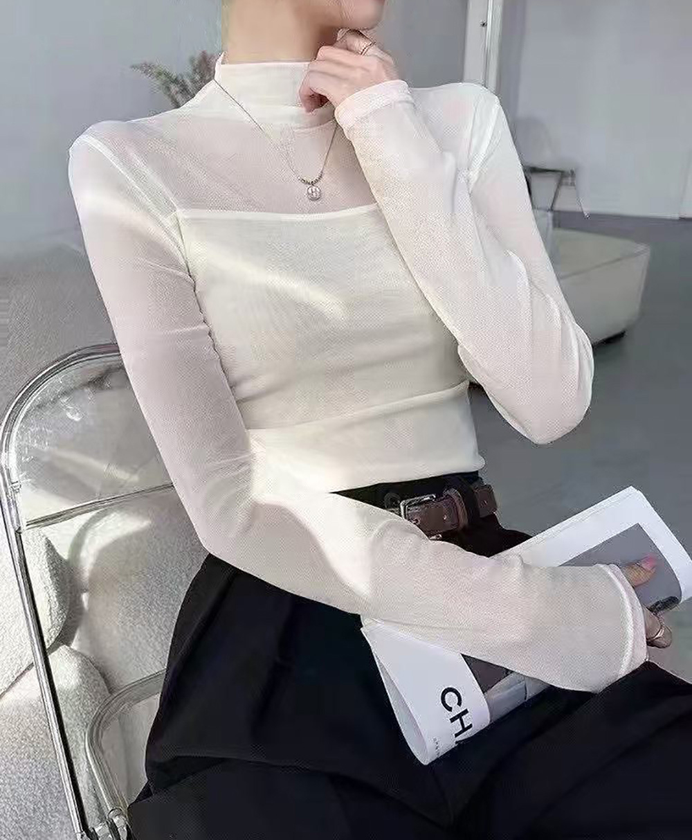 高領透膚純色修身上衣