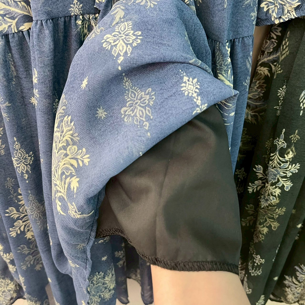 優雅V領抽繩印花洋裝