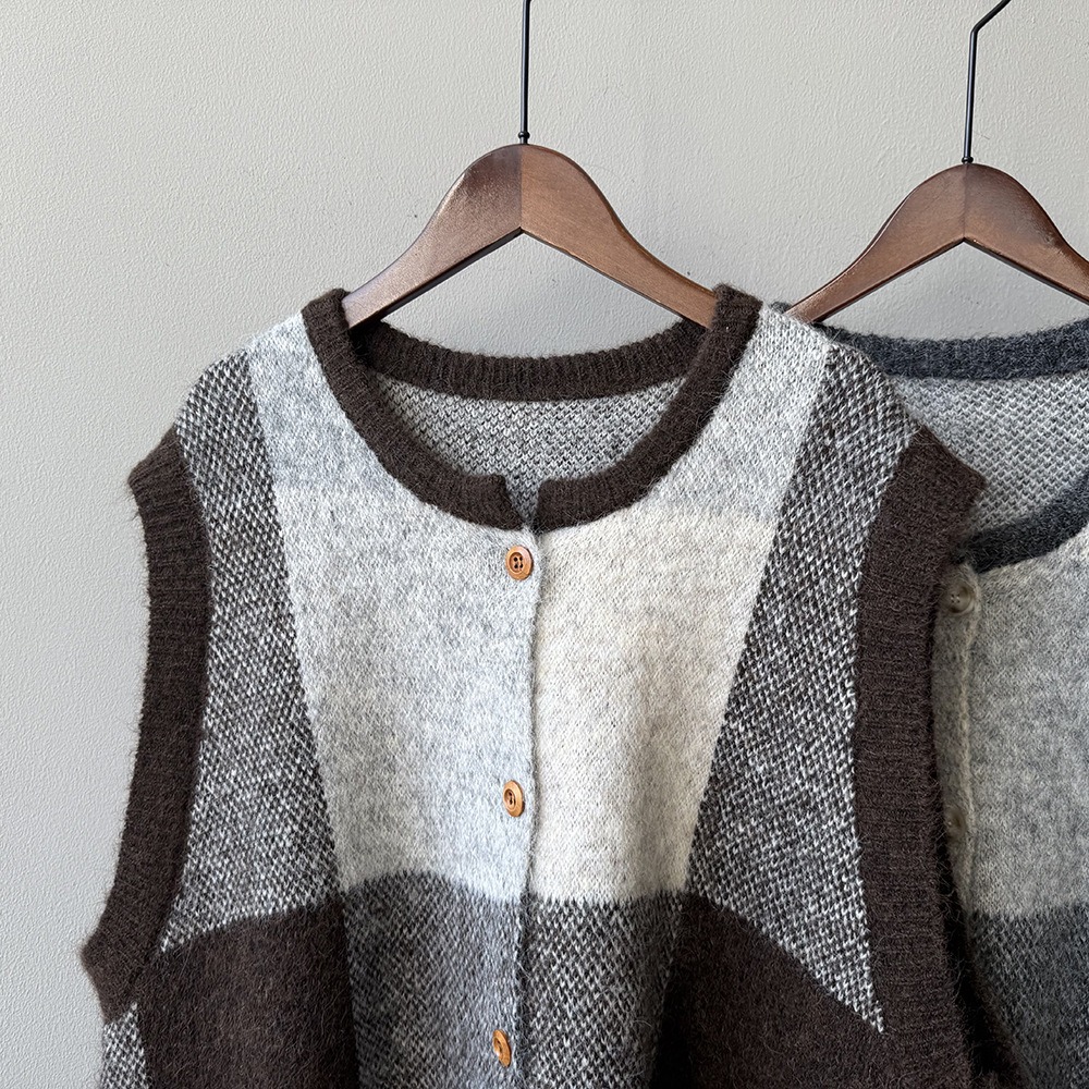 撞色格子針織背心外套