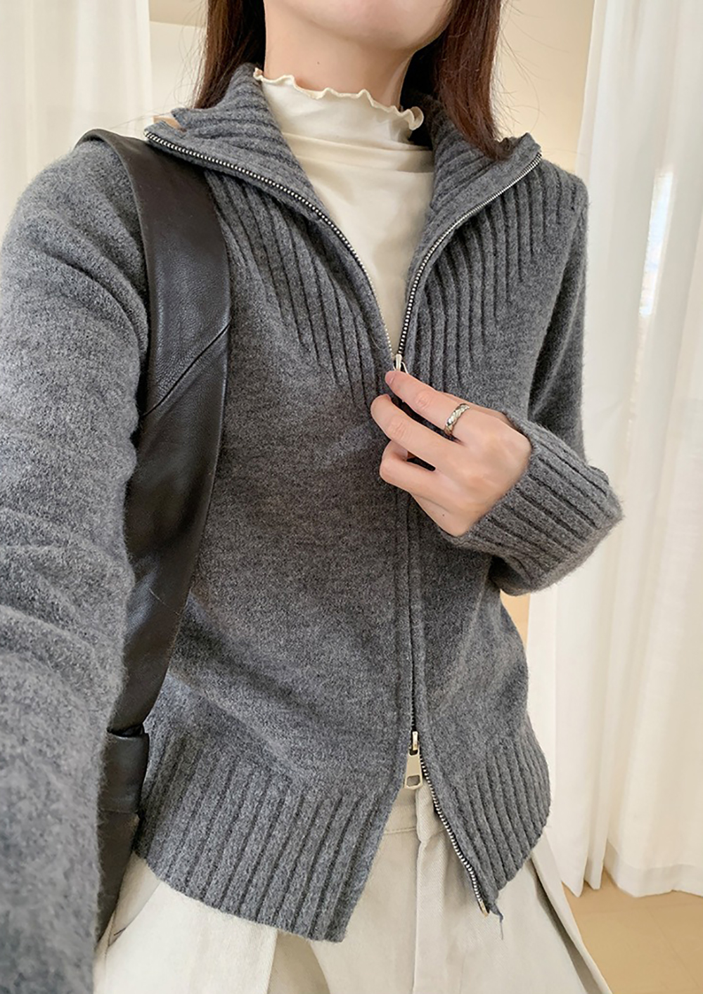 個性雙拉鍊翻領毛衣