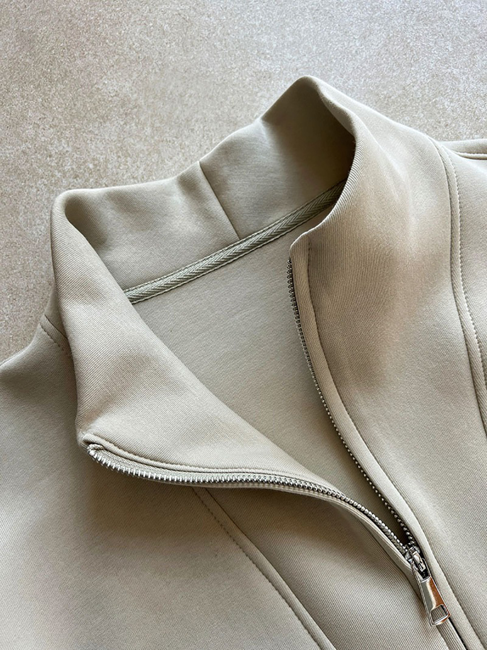 休閒立領半拉鏈上衣