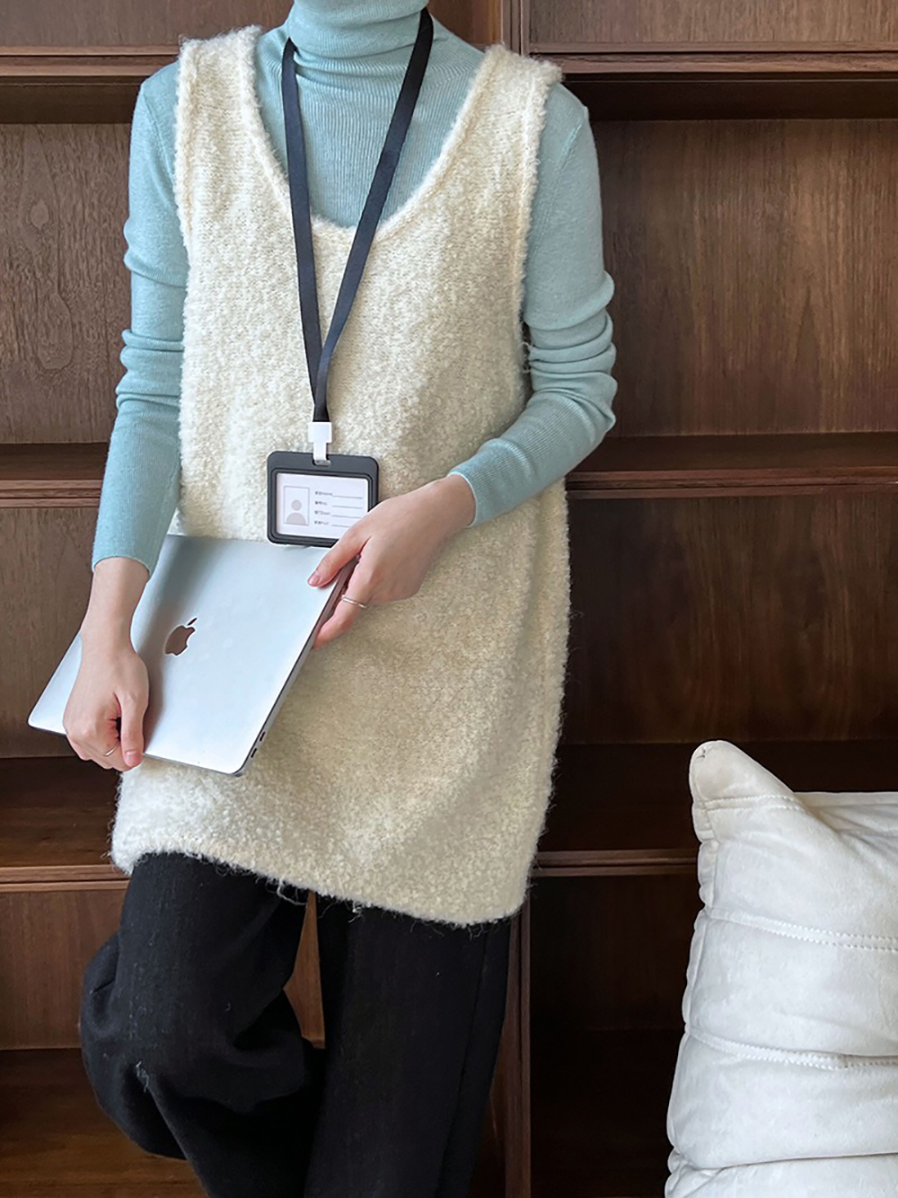 U領羊毛針織背心洋裝