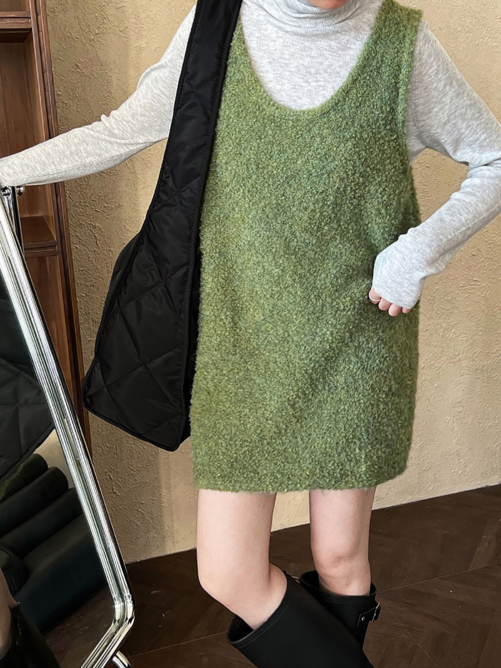 U領羊毛針織背心洋裝