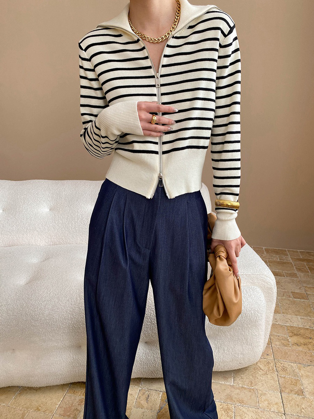 翻領撞色條紋針織上衣