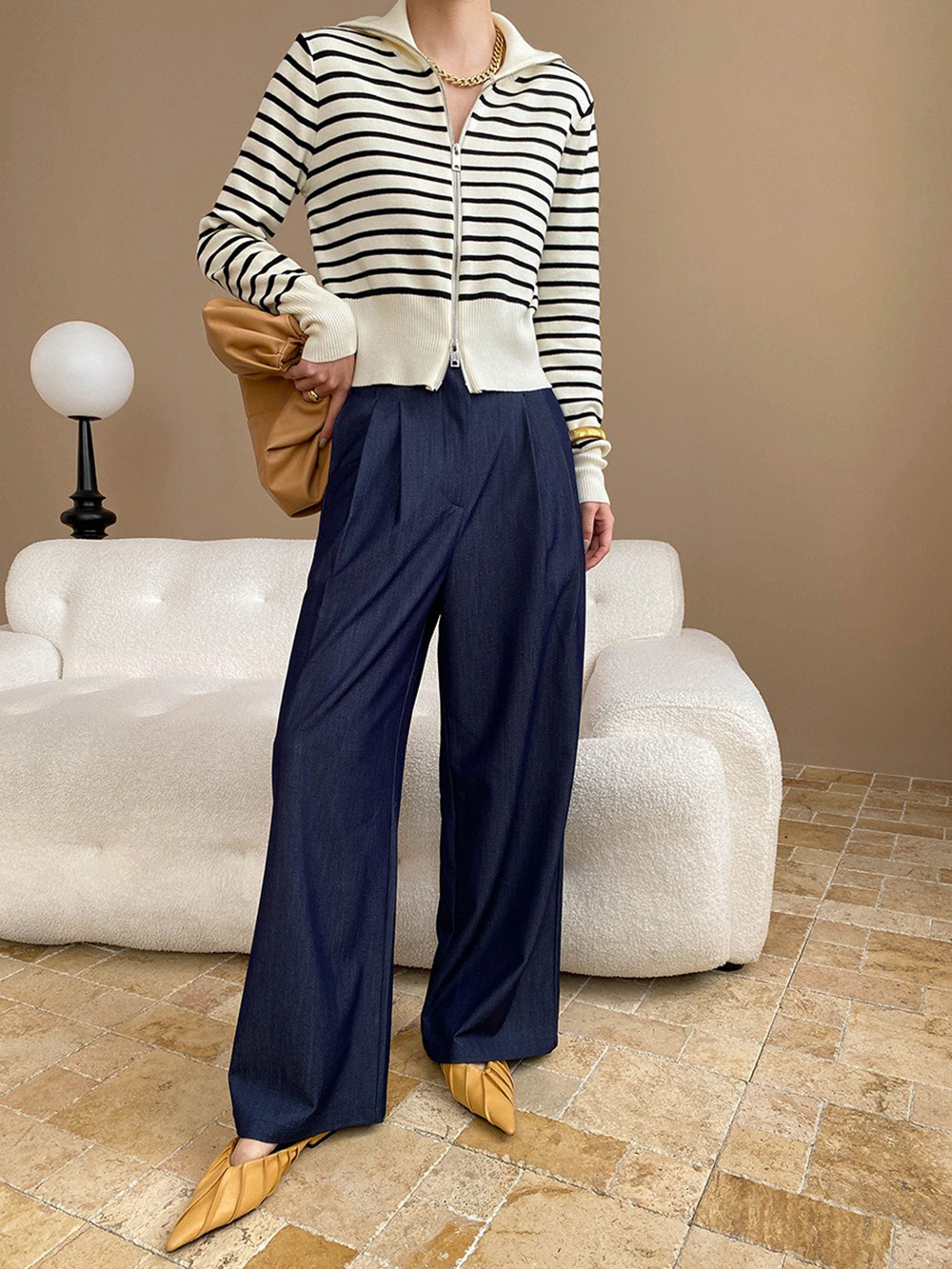 翻領撞色條紋針織上衣