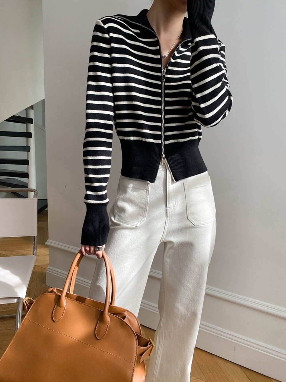 翻領撞色條紋針織上衣