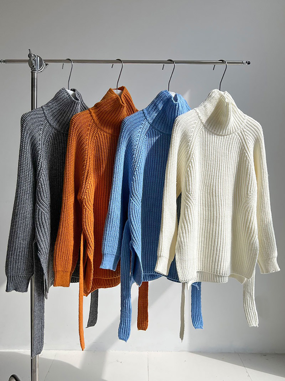 別緻綁帶高領針織毛衣