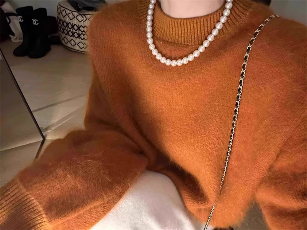 毛茸茸感圓領針織毛衣