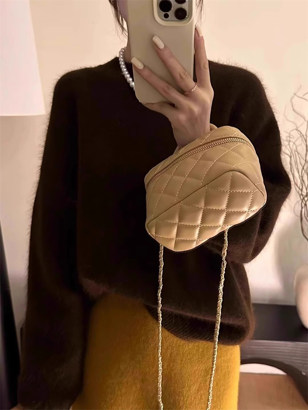 毛茸茸感圓領針織毛衣,針織,上衣,上身,毛衣,氣質