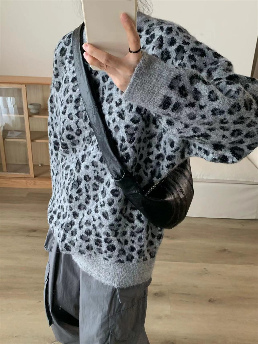 復古豹紋排釦針織外套