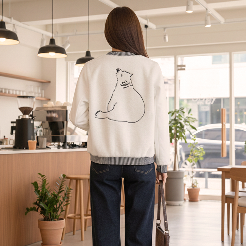 毛茸茸北極熊刺繡外套