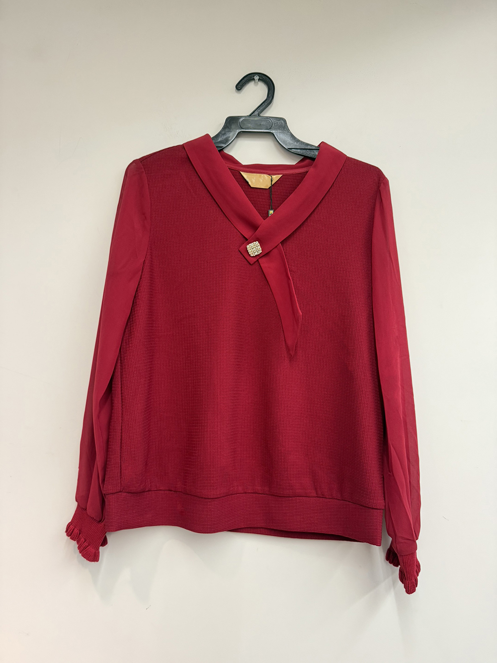 鑽飾領結雪紡袖上衣