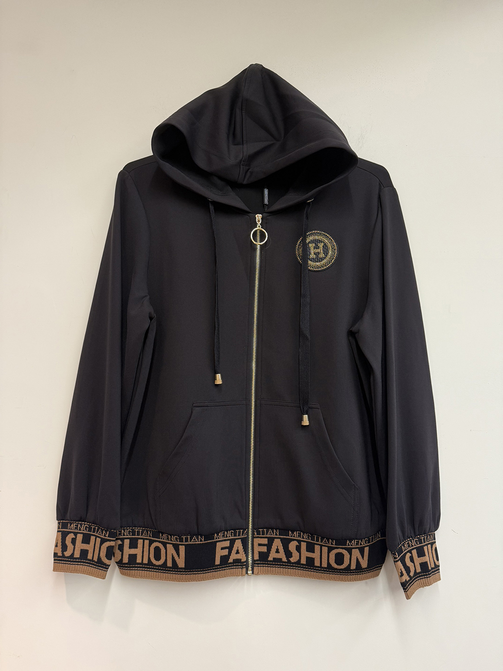 經典黑金連帽拉鍊外套