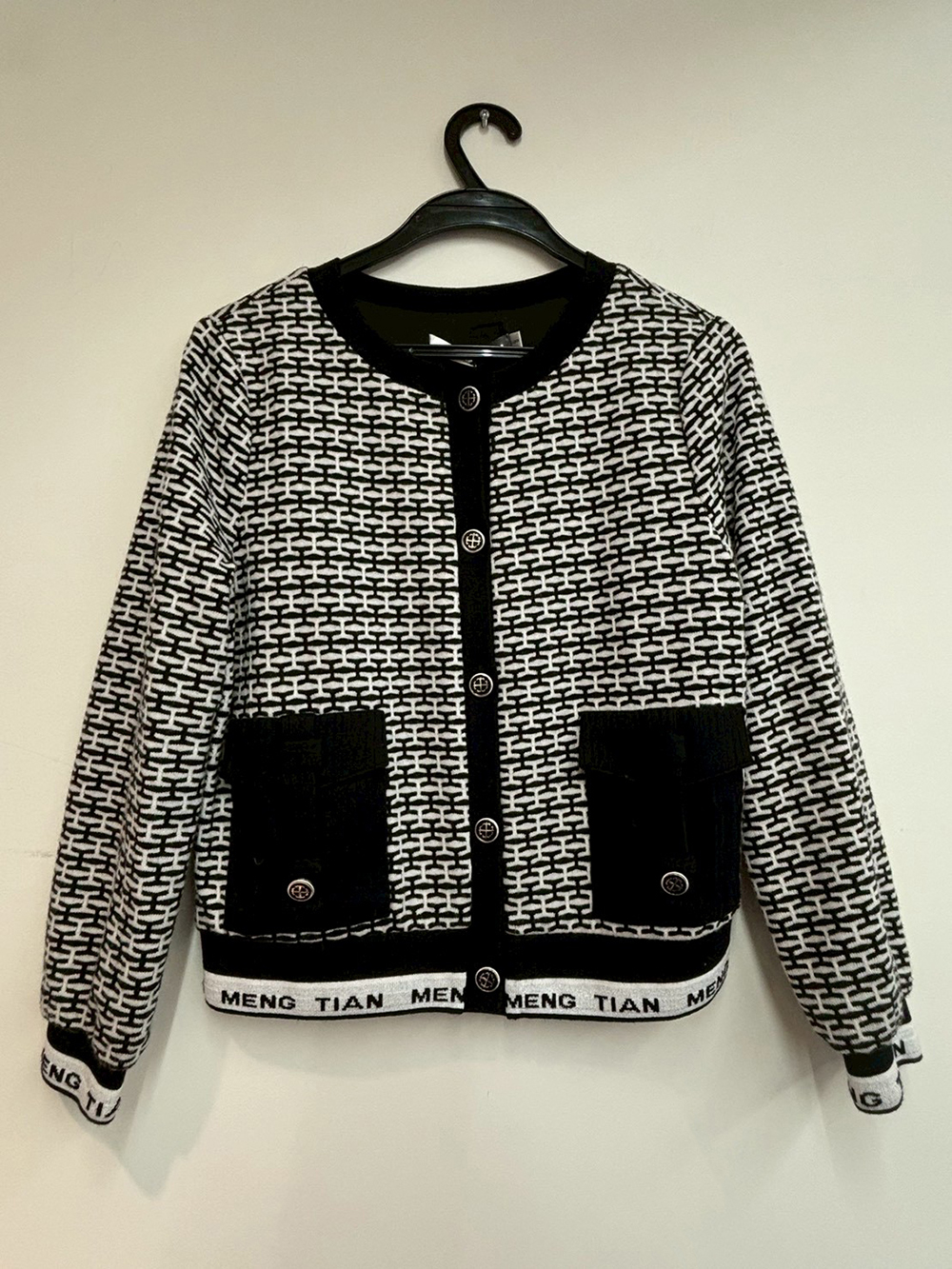 經典優雅針織圓領外套