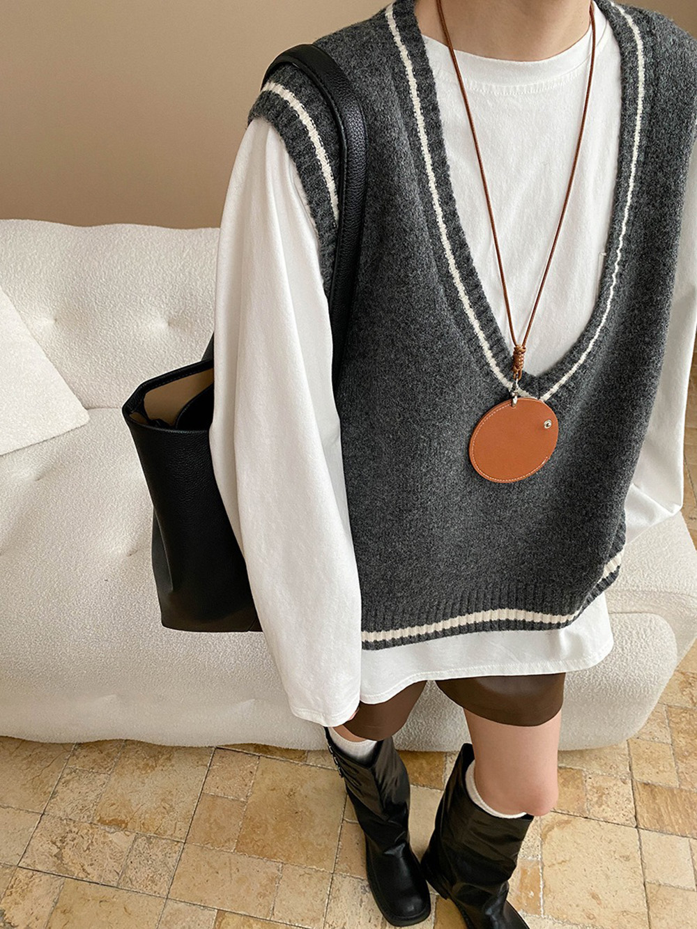 知性大V領針織背心