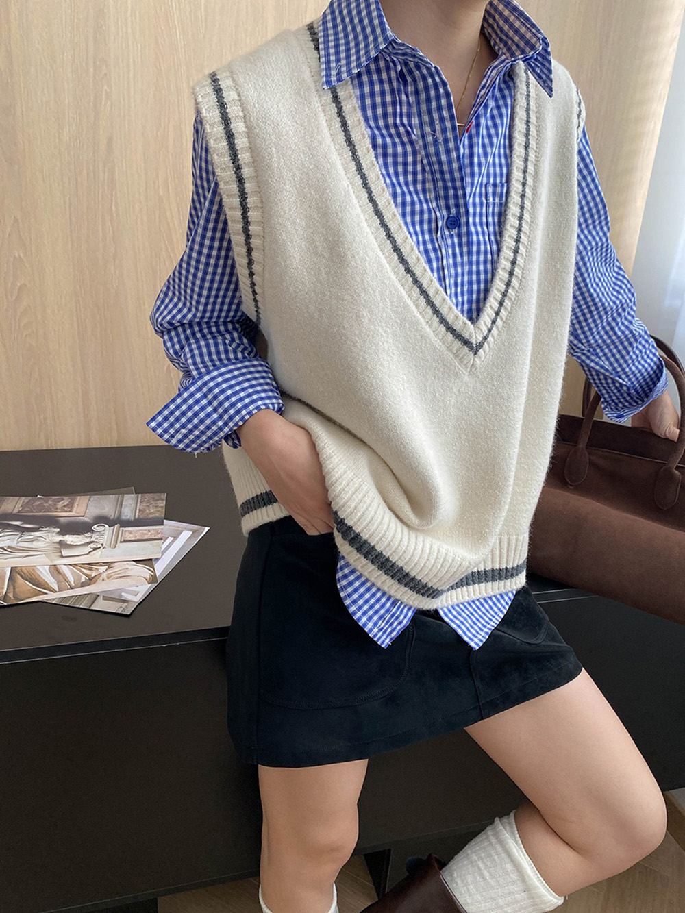 知性大V領針織背心