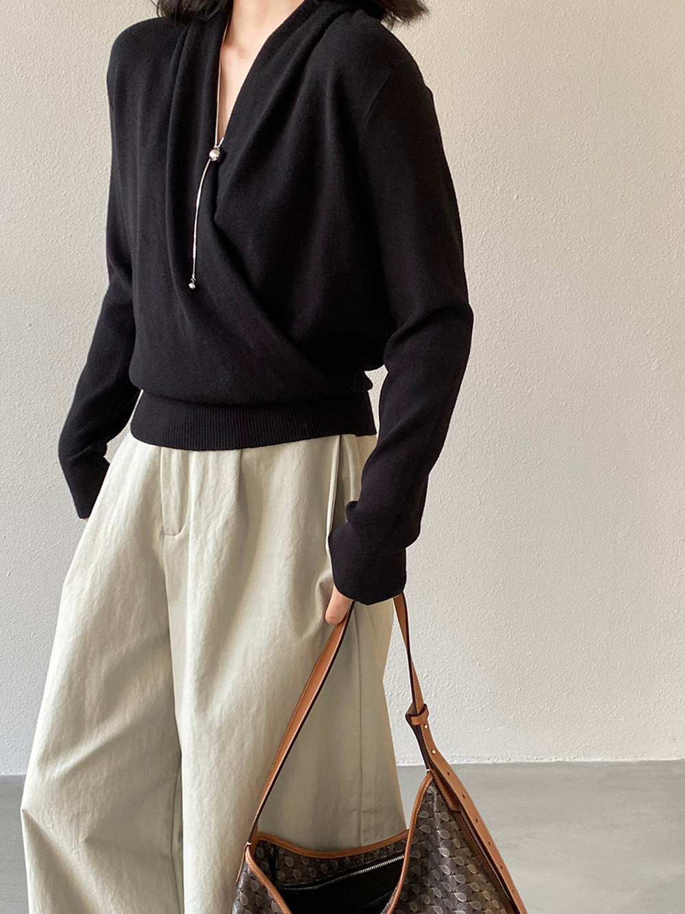 絕美交叉門襟設計上衣