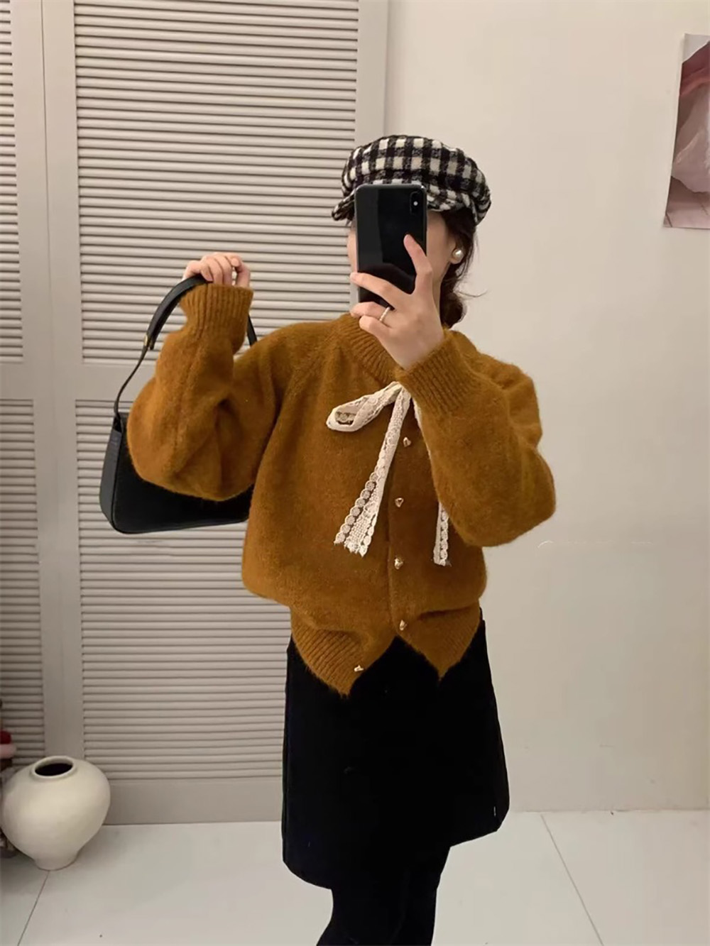 精緻蕾絲綁帶針織外套