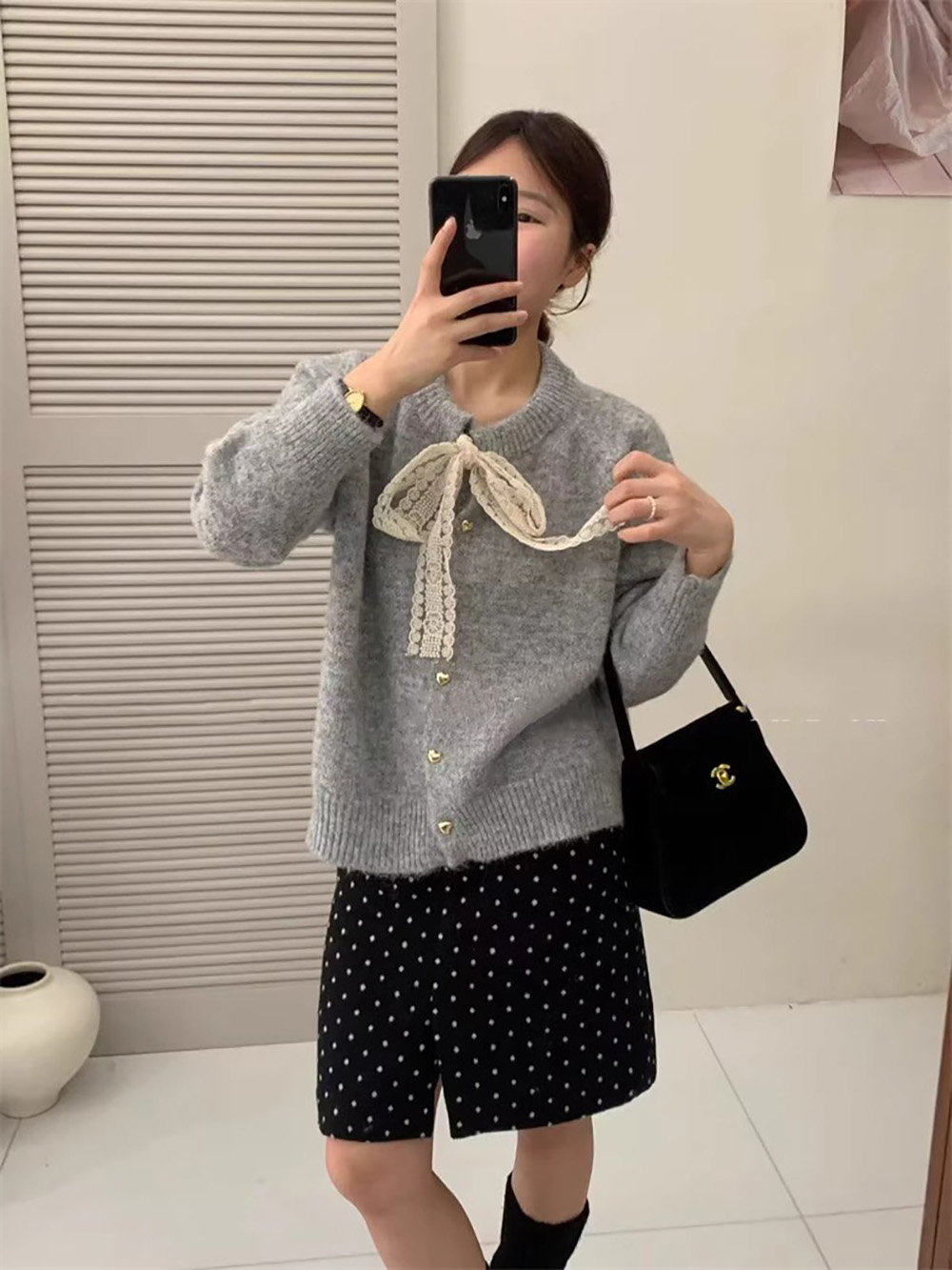 精緻蕾絲綁帶針織外套