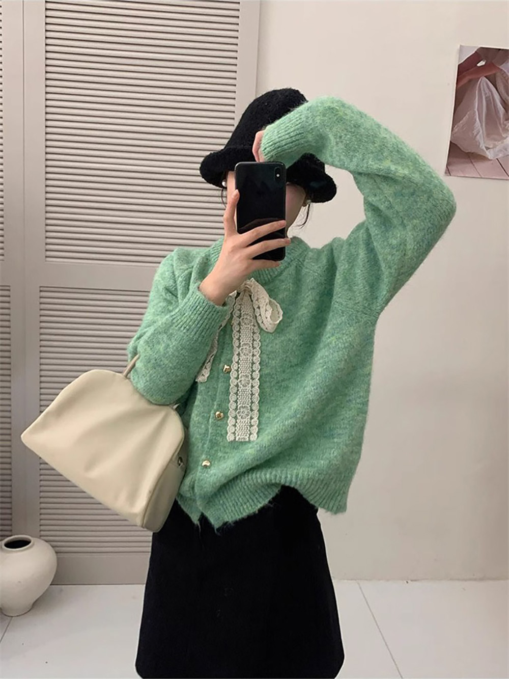 精緻蕾絲綁帶針織外套