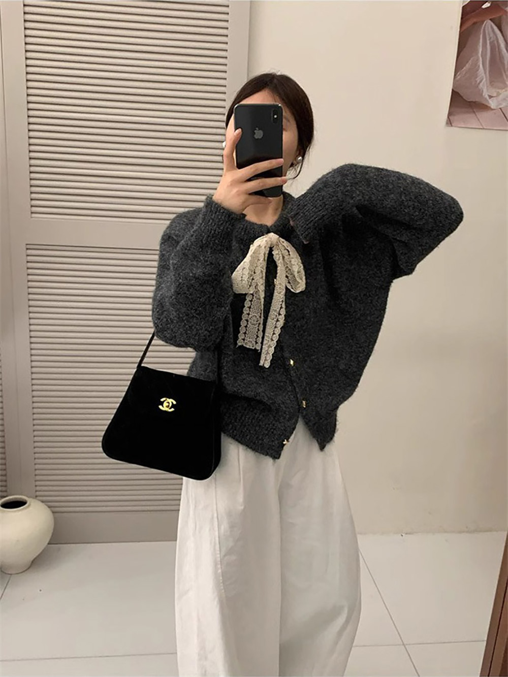 精緻蕾絲綁帶針織外套