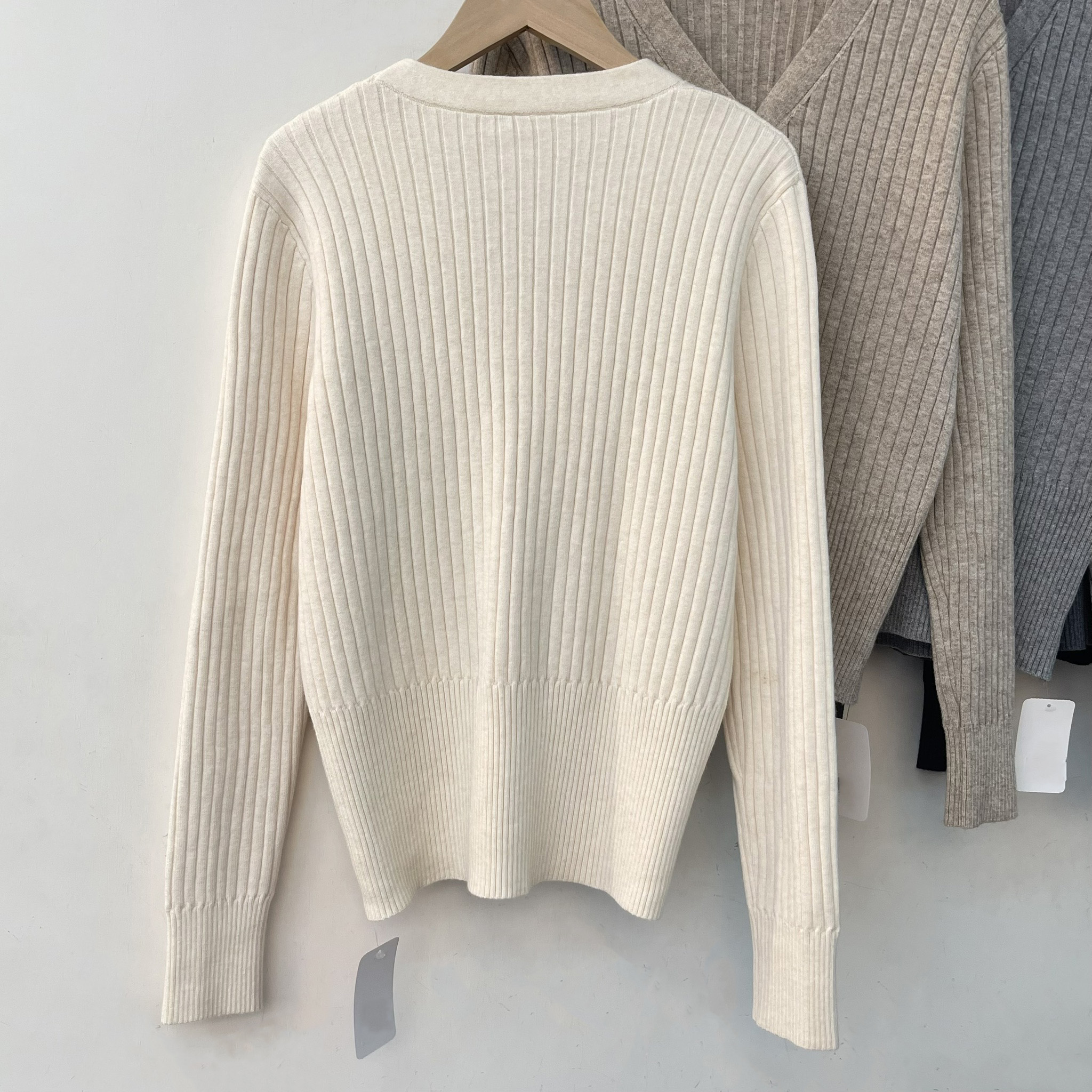 修身V領開衩針織外套