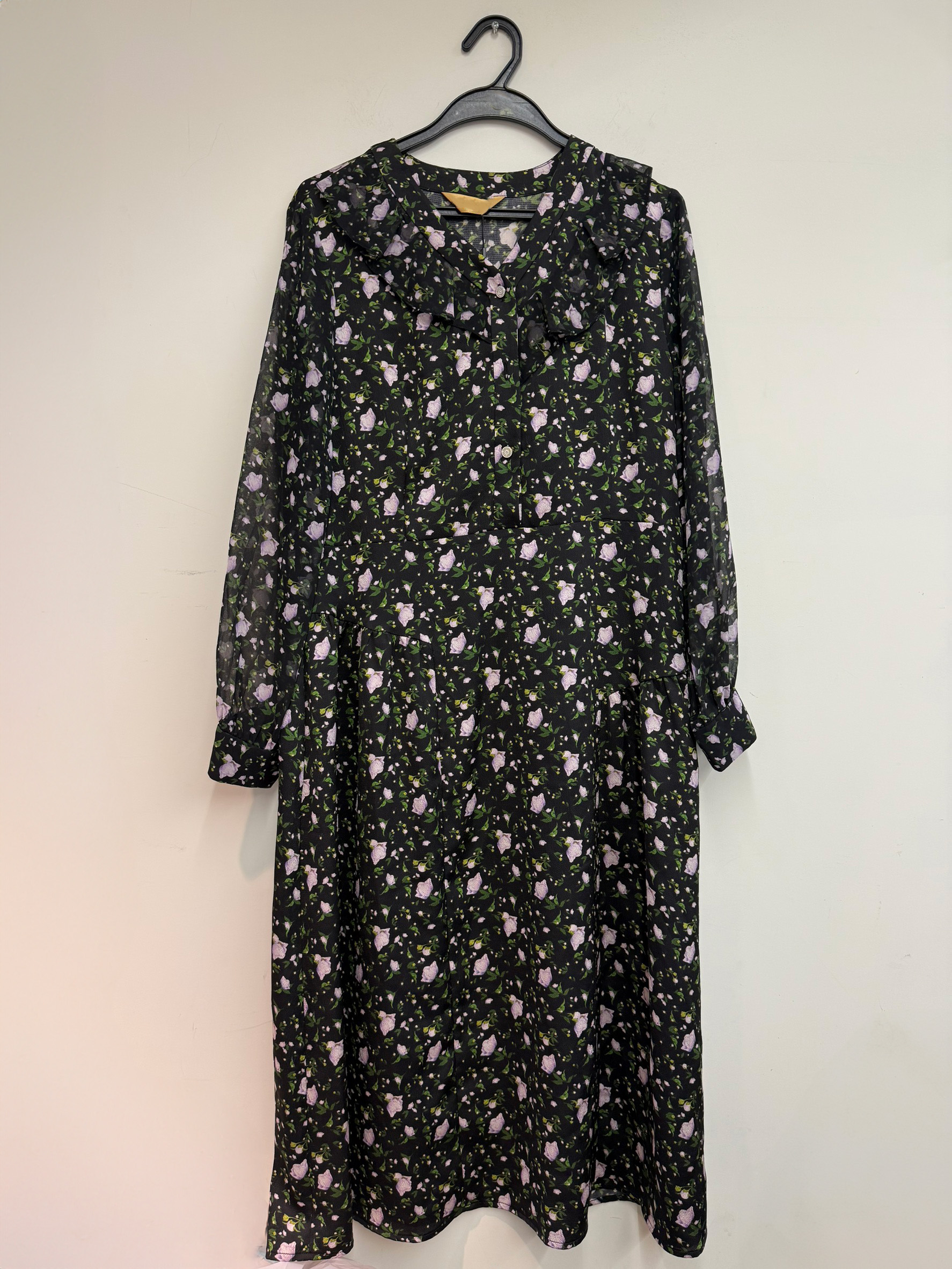 荷葉領透膚袖印花洋裝