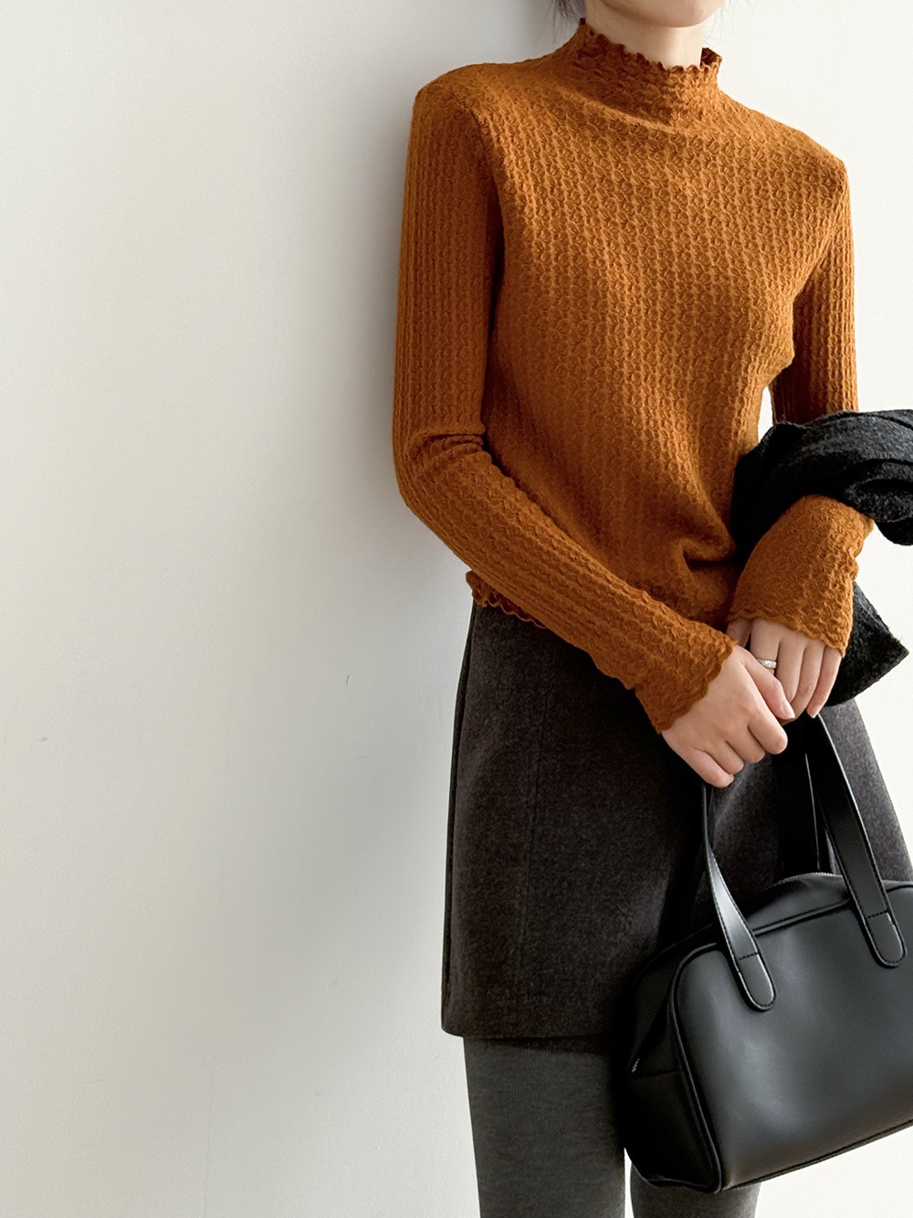 半高領蕾絲針織上衣