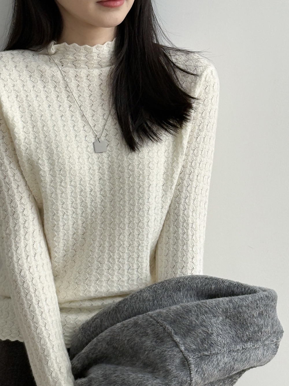 半高領蕾絲針織上衣