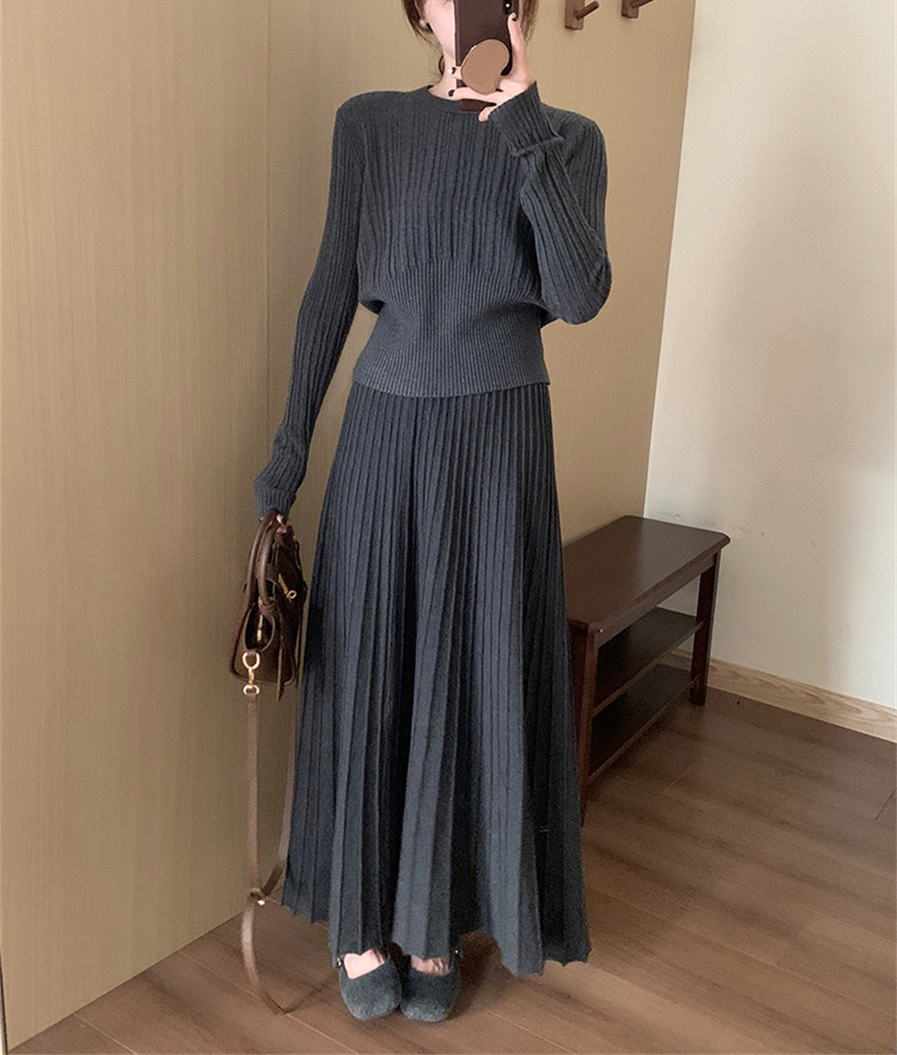 針織溫柔風長裙套裝