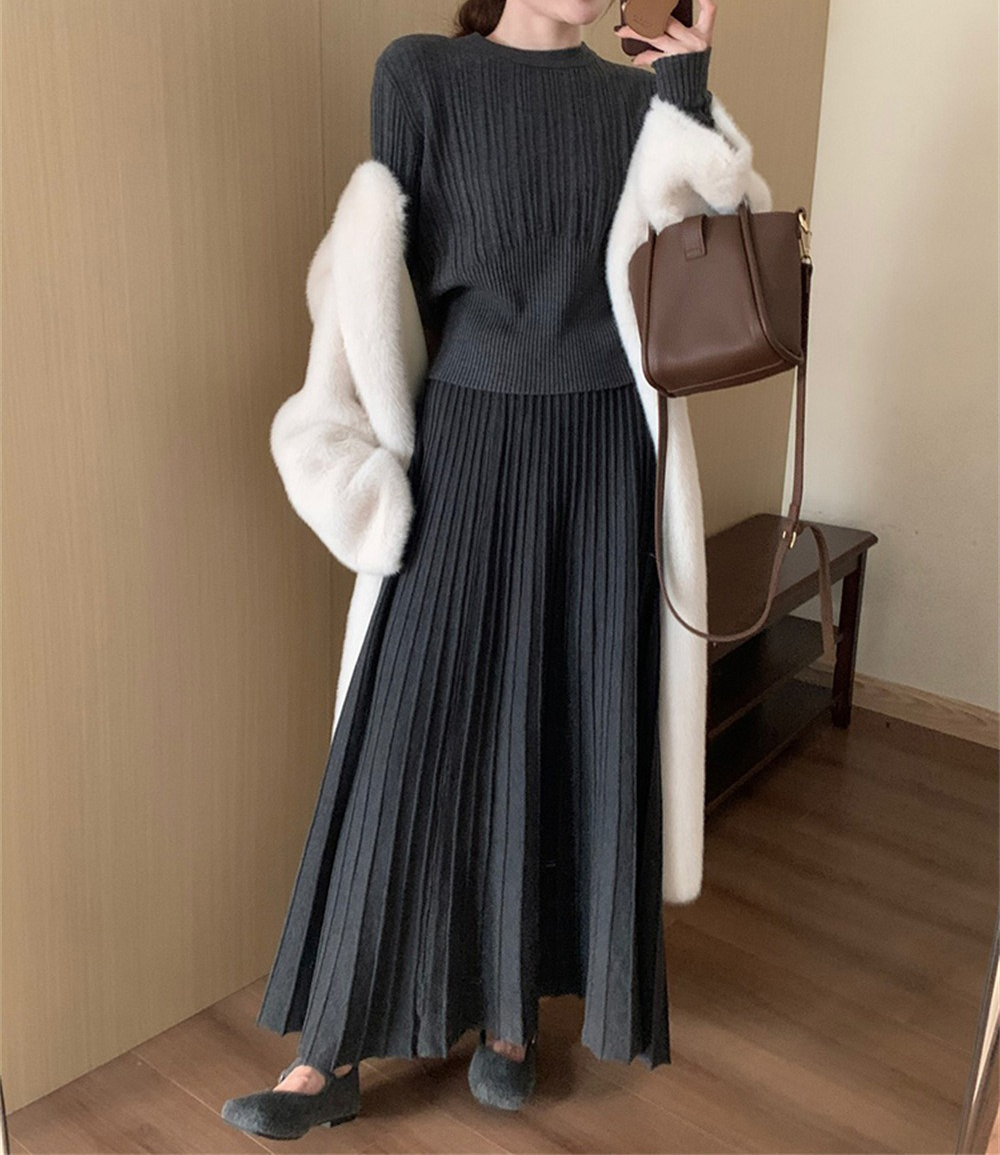 針織溫柔風長裙套裝