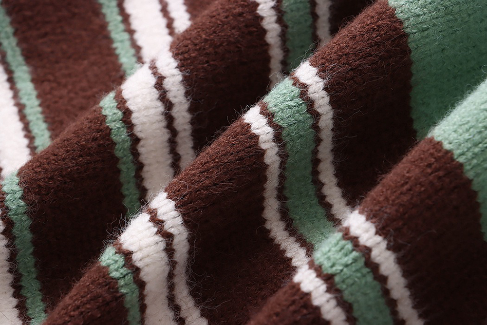 撞色條紋圓領針織外套