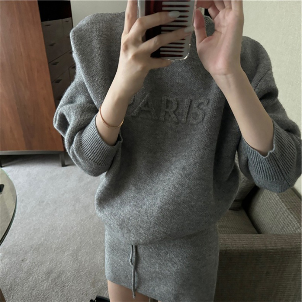 字母壓印針織短裙套裝