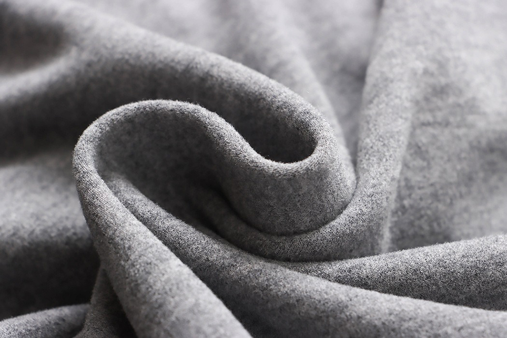 側抓皺條紋拼接上衣