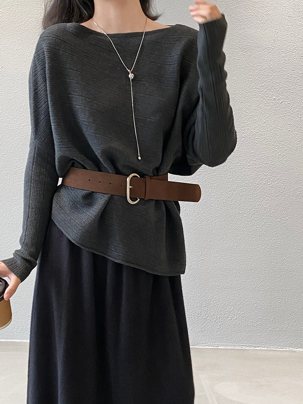 斜肩針織蝙蝠袖上衣