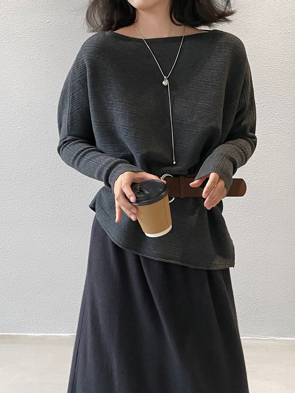 斜肩針織蝙蝠袖上衣