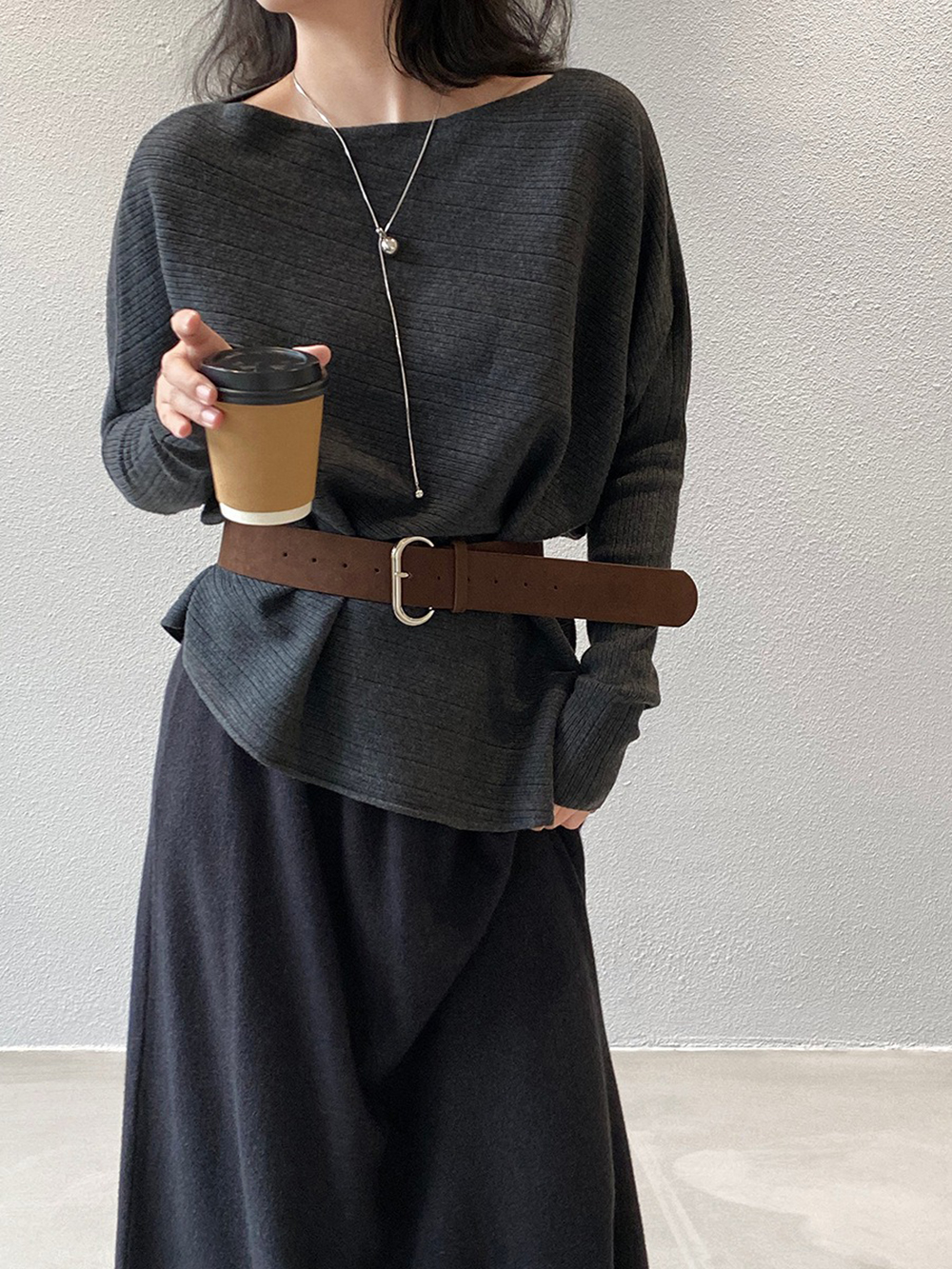 斜肩針織蝙蝠袖上衣